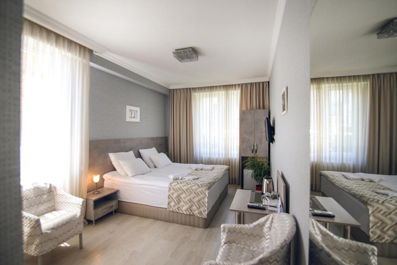 Hotel Kera Tiflis Exterior foto