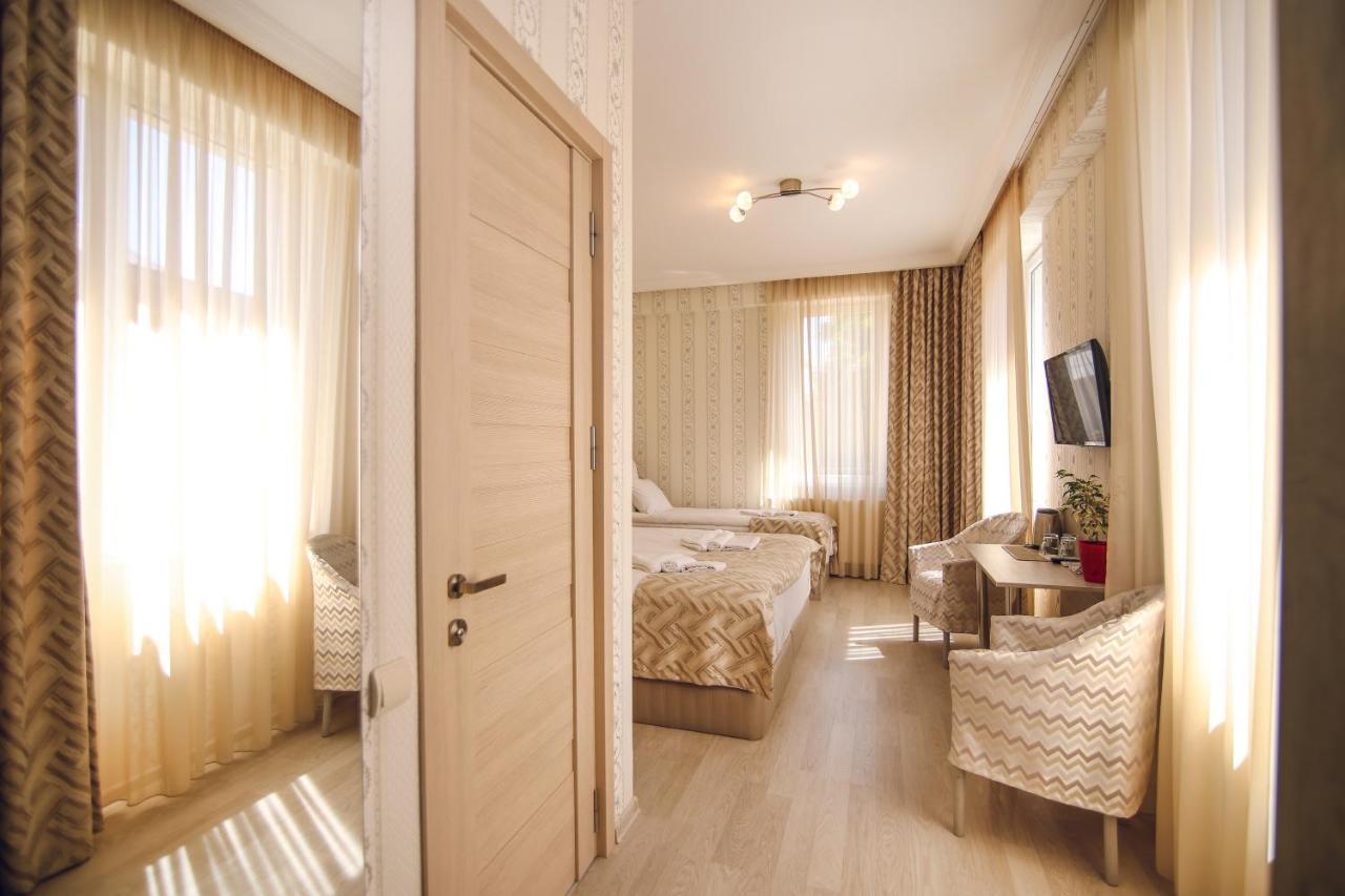 Hotel Kera Tiflis Exterior foto